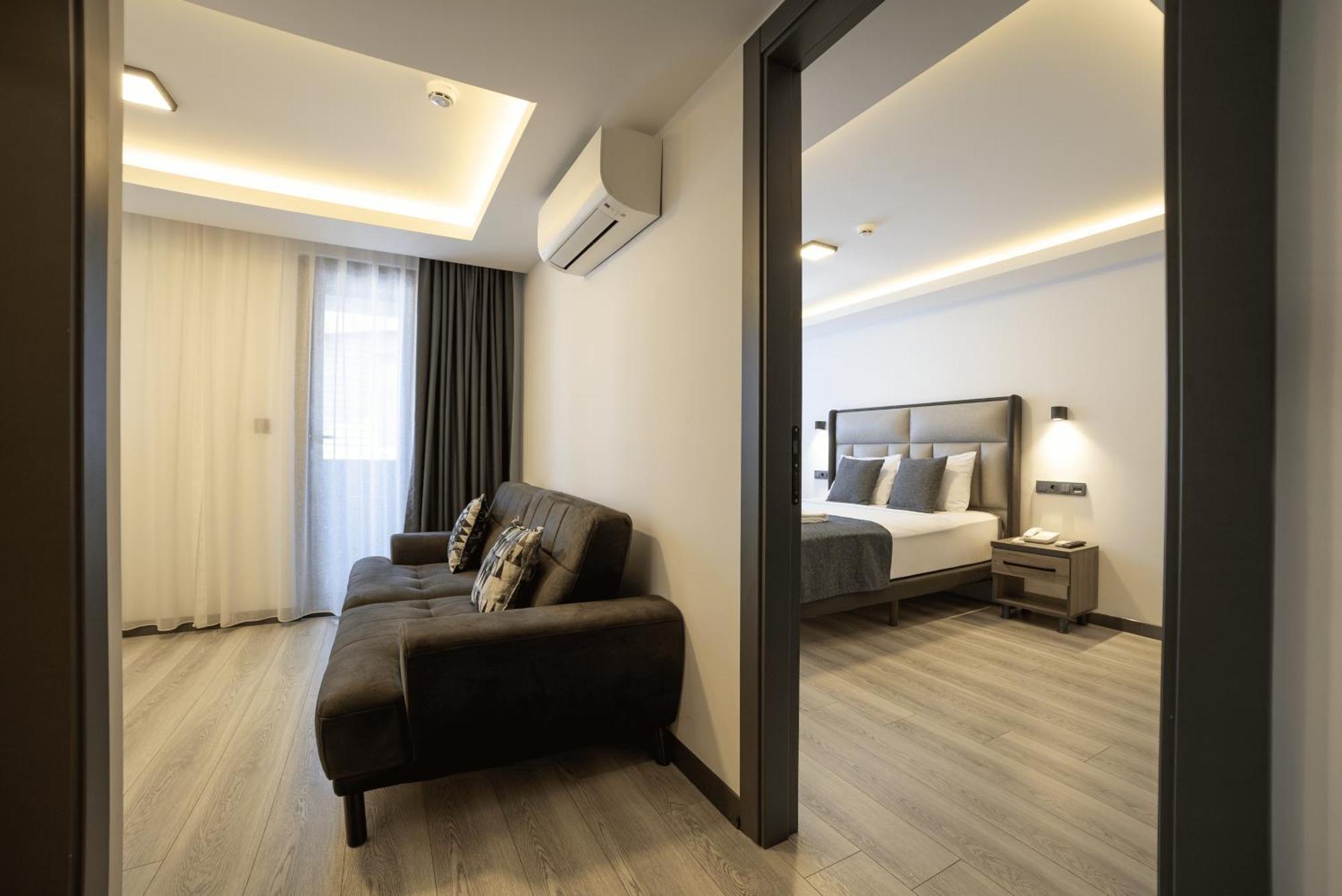 Kriti Hotel Анталия Екстериор снимка