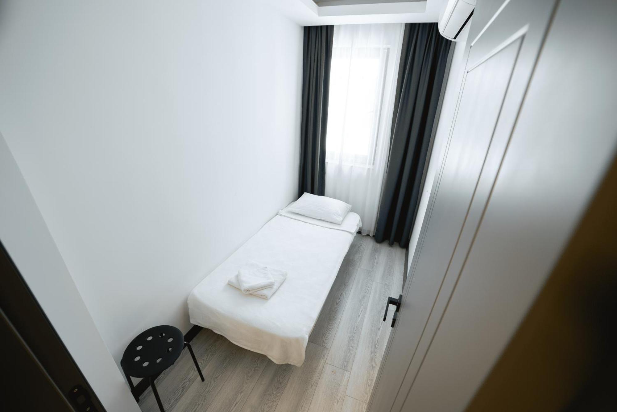 Kriti Hotel Анталия Екстериор снимка